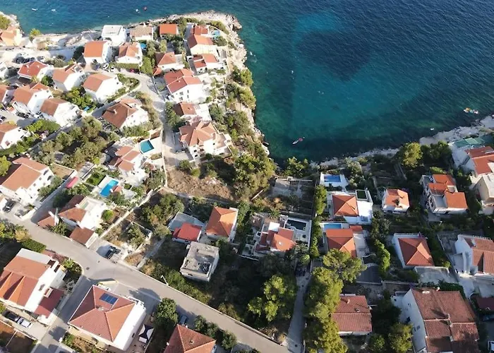 Three Olive Trees - Okrug, Ciovo Dalmatia *