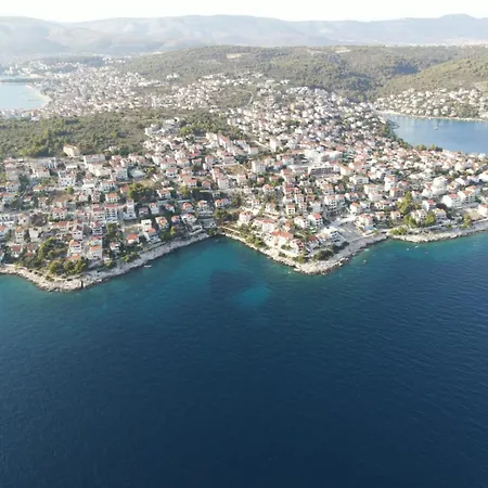 Three Olive Trees - Okrug, Ciovo Dalmatia Апартаменты *